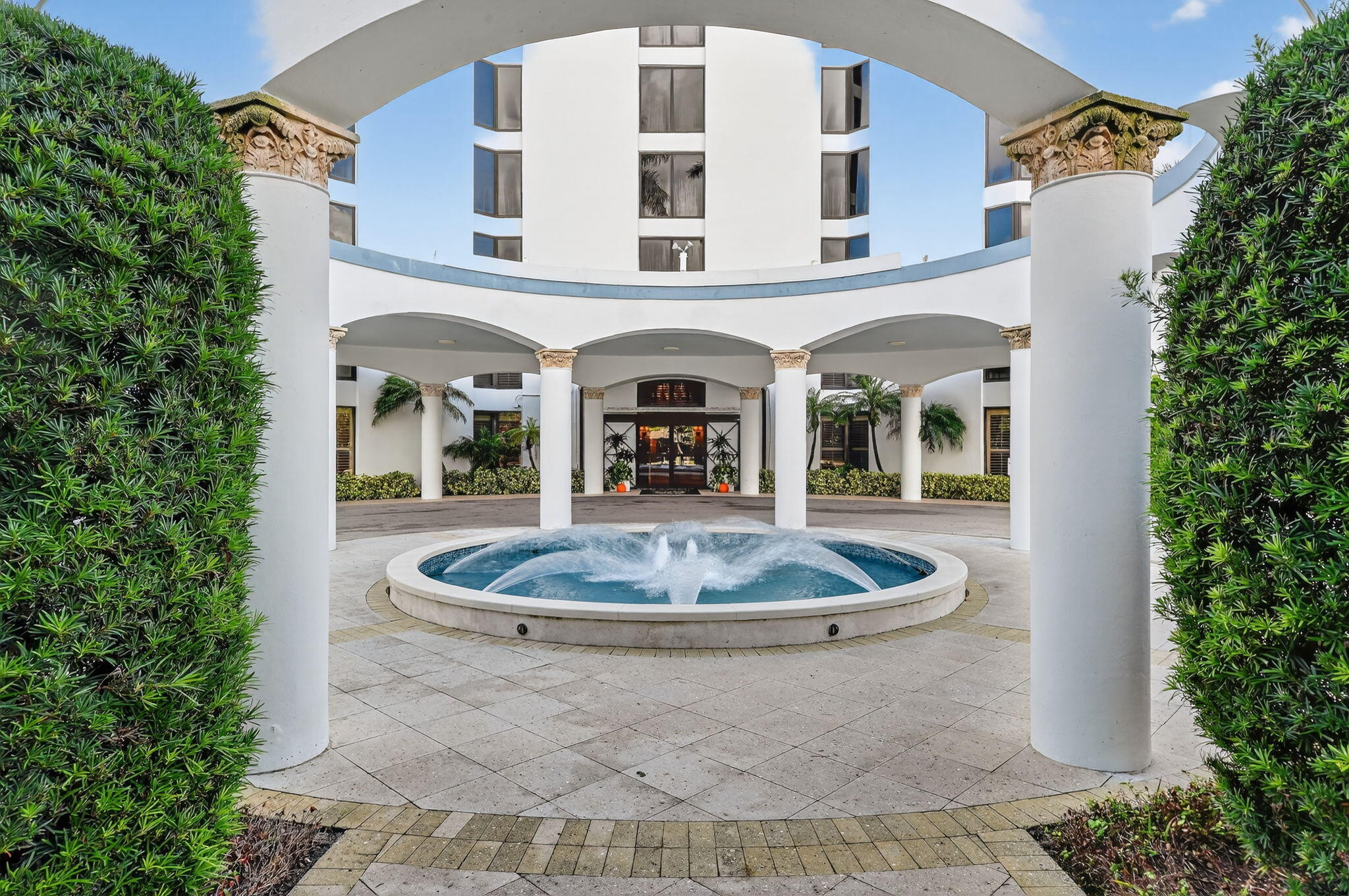 3800 Washington Road, Unit 1107 West Palm Beach, FL 33405 - Photo 33 of 49 a front view of a building