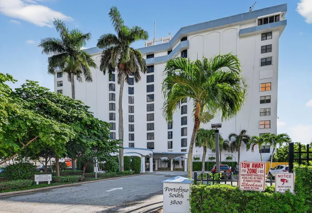 a view of multiple house with a street