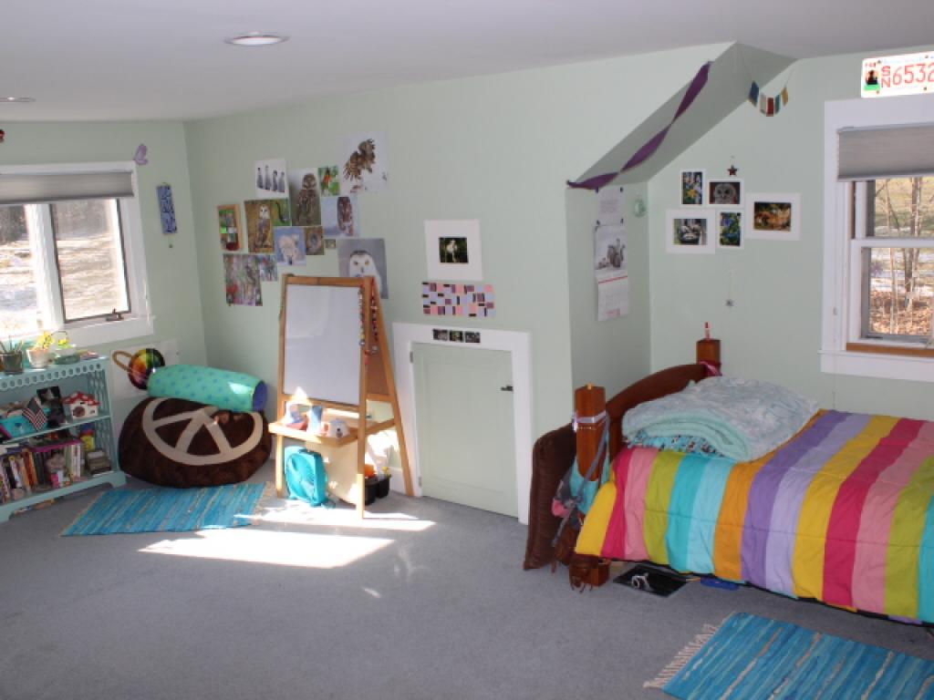 939 Meadowbrook Road Brattleboro, VT 05301 - Photo 14 of 34