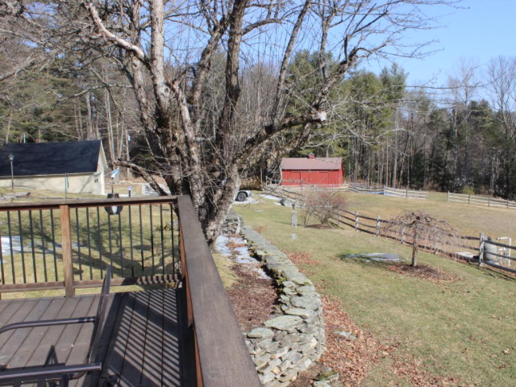 939 Meadowbrook Road Brattleboro, VT 05301 - Photo 23 of 34