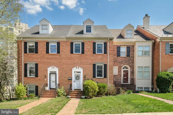 $565,000 | 1006 North Broom Street, Wilmington, DE 19806