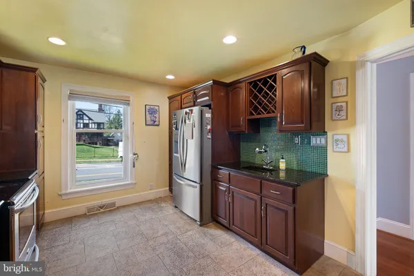 $565,000 | 1006 North Broom Street, Wilmington, DE 19806