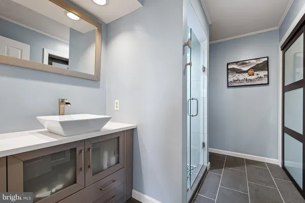$565,000 | 1006 North Broom Street, Wilmington, DE 19806