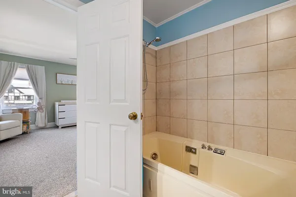 $565,000 | 1006 North Broom Street, Wilmington, DE 19806