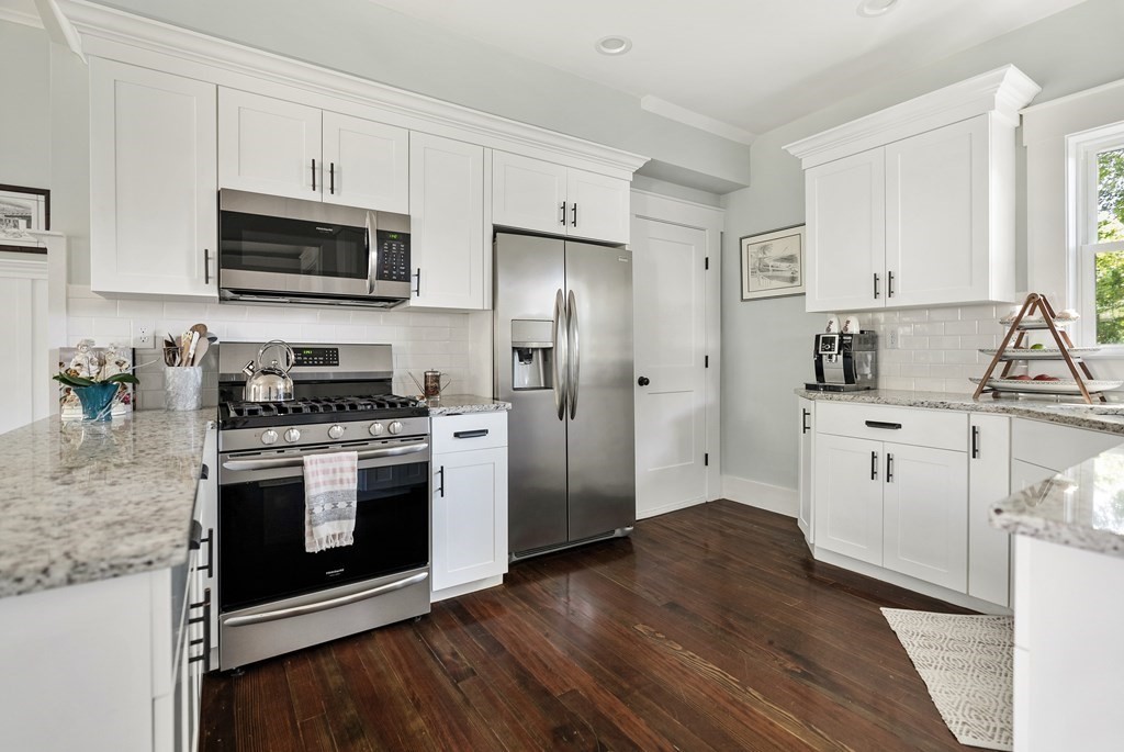 167 R Stratford Street Boston, MA 02132 - Photo 11 of 26