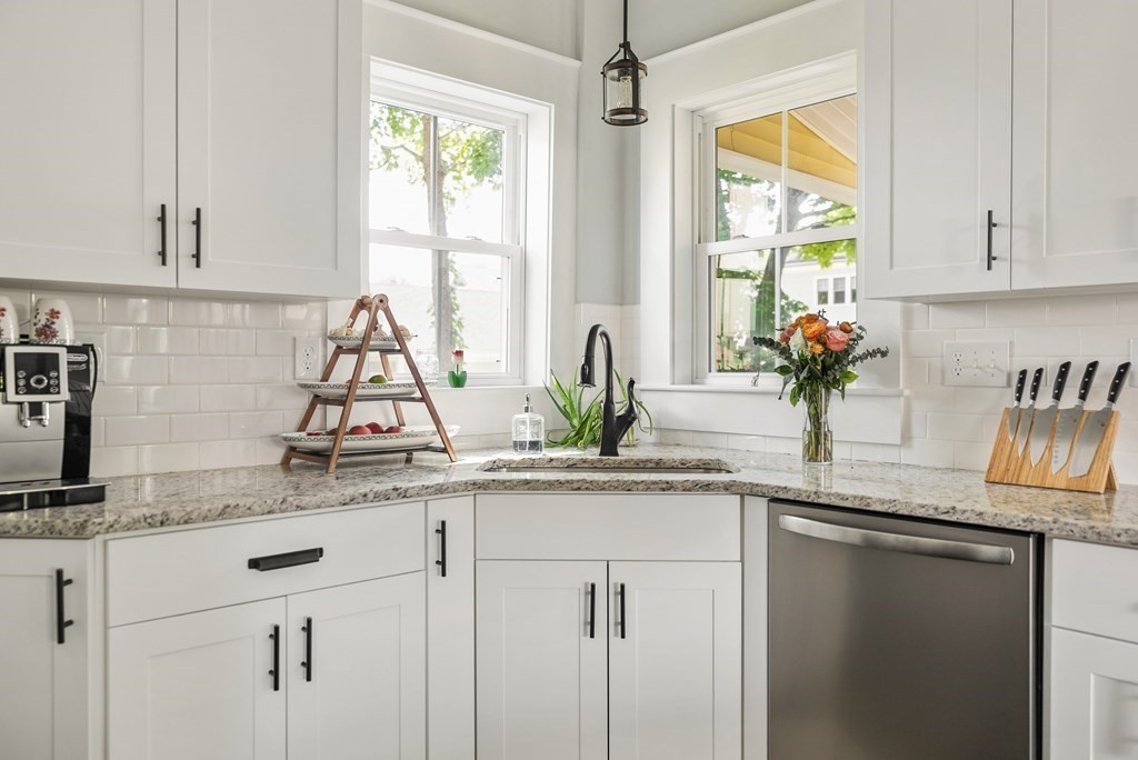 167 R Stratford Street Boston, MA 02132 - Photo 8 of 26