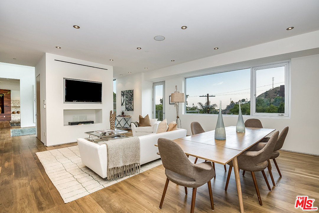 1700 Queens Road Los Angeles, CA 90069 - Photo 11 of 38 Gallery Image 11