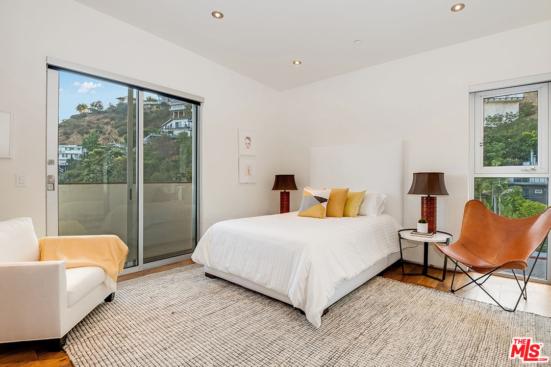 1700 Queens Road Los Angeles, CA 90069 - Photo 21 of 38 Gallery Image 21