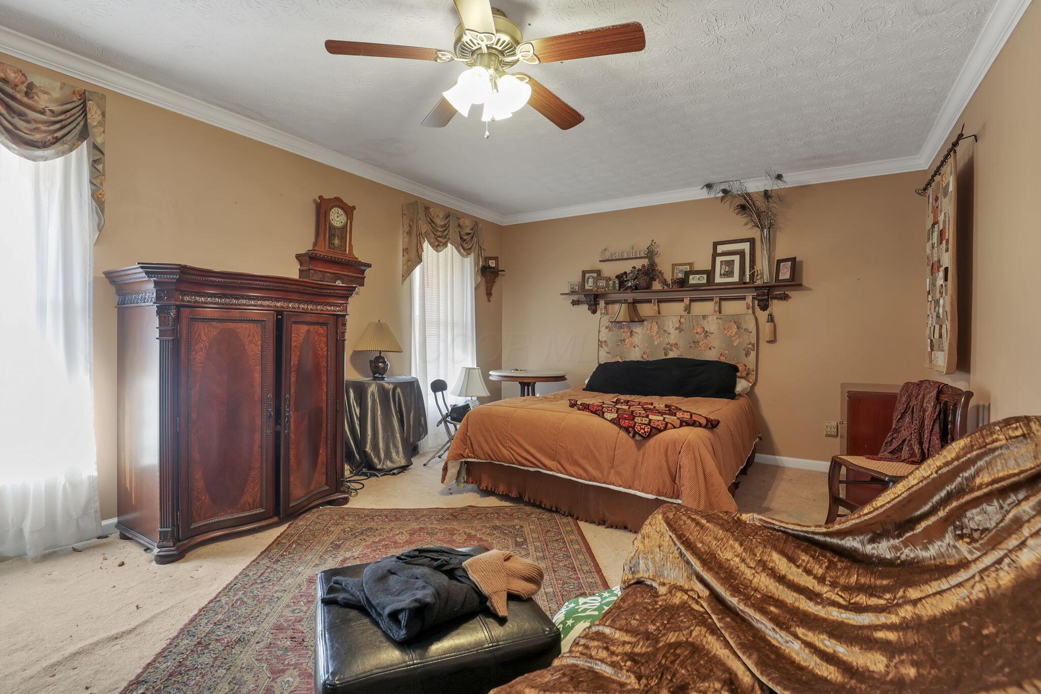 6346 Clark State Road Columbus, OH 43230 - Photo 20 of 42 30-web-or-mls-0N4A2973