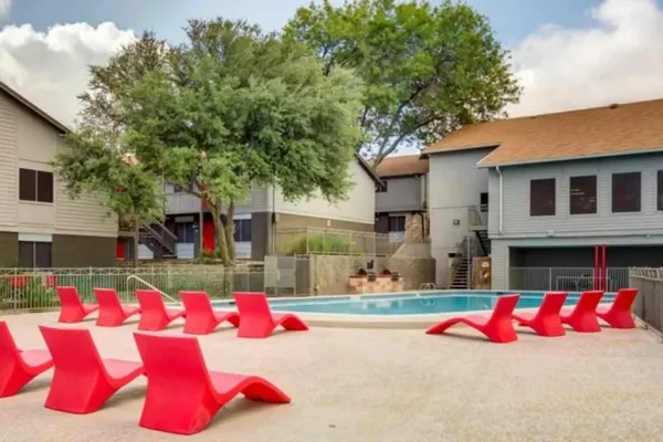 $685 | 2101 Burton Drive, Unit 2010, Austin, TX 78741