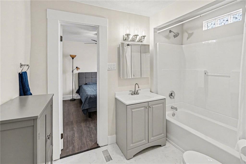 1815 South Ralston Avenue Independence, MO 64052 - Photo 17 of 31