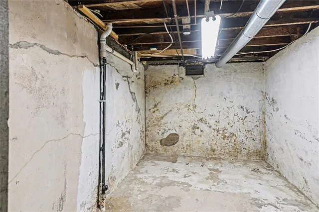 $165,000 | 1815 South Ralston Avenue, Independence, MO 64052