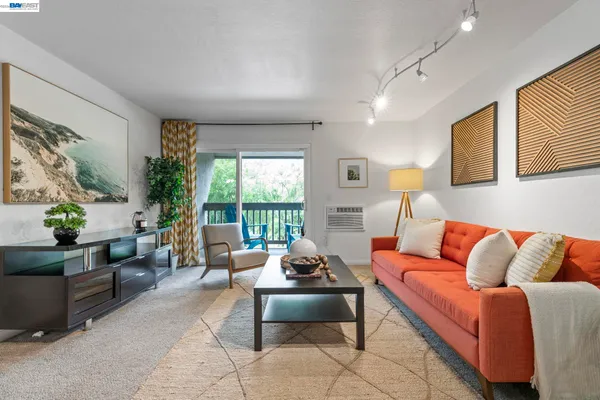 $389,900 | 1087 Murrieta Boulevard, Unit 331, Livermore, CA 94550