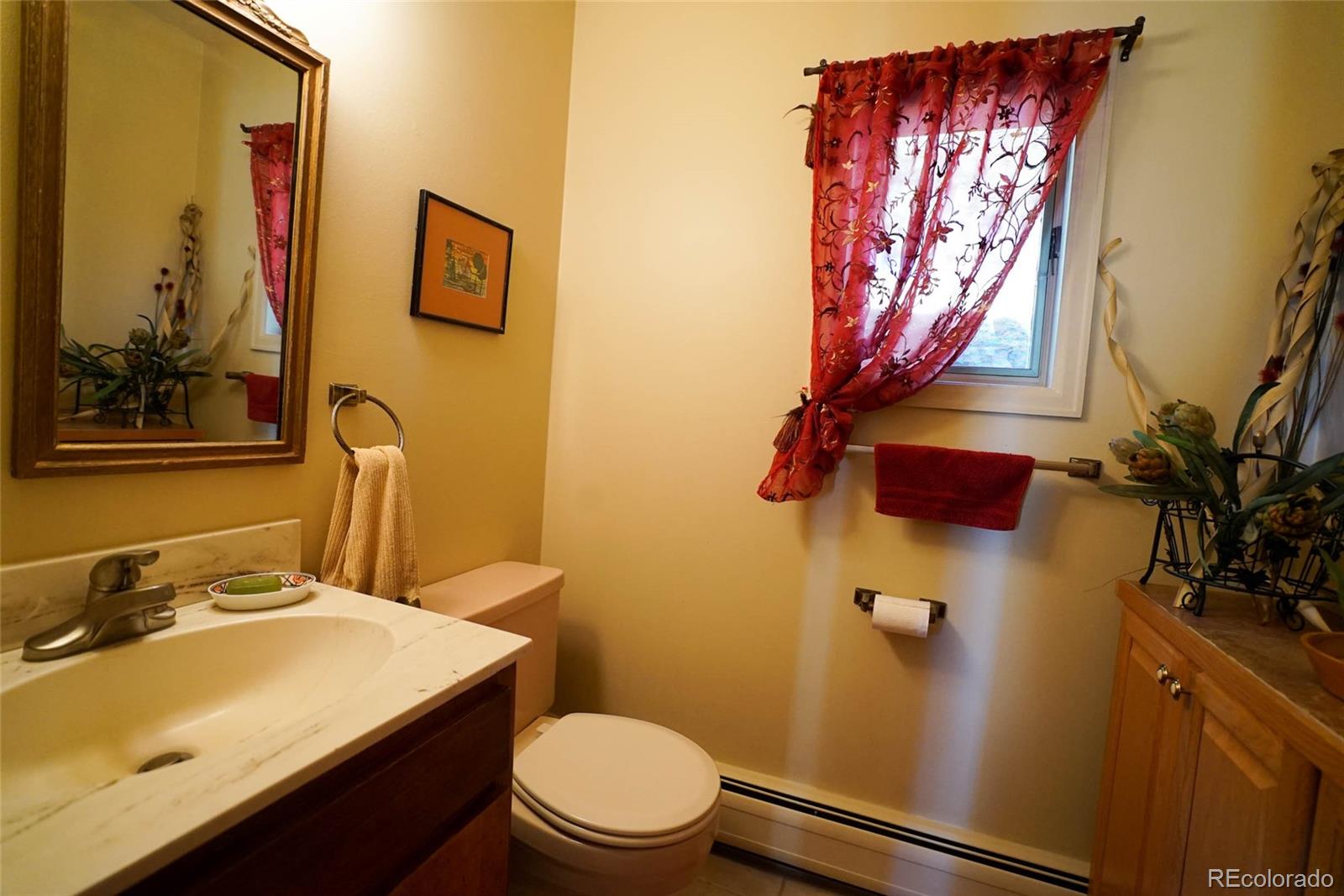 21888 Crestmoor Road Golden, CO 80401 - Photo 17 of 40 Gallery Image 17