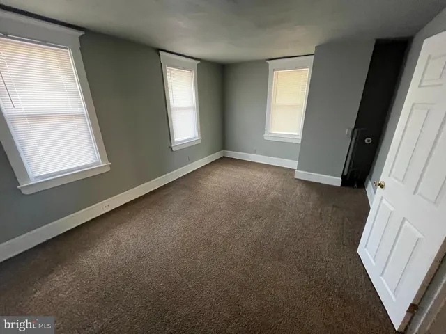 $1,500 | 606 Bridgeboro Street, Unit B, Riverside, NJ 08075