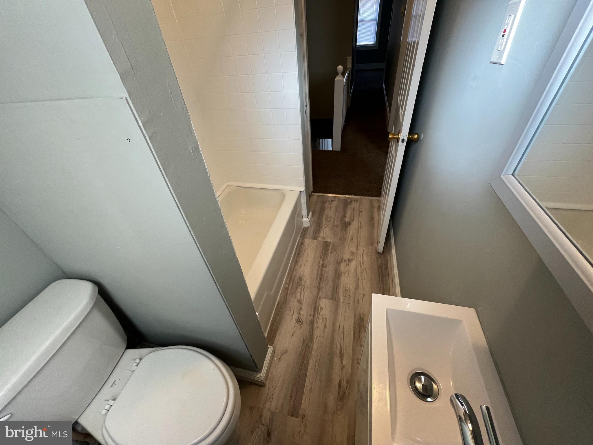 606 Bridgeboro Street, Unit B Riverside, NJ 08075 - Photo 9 of 11