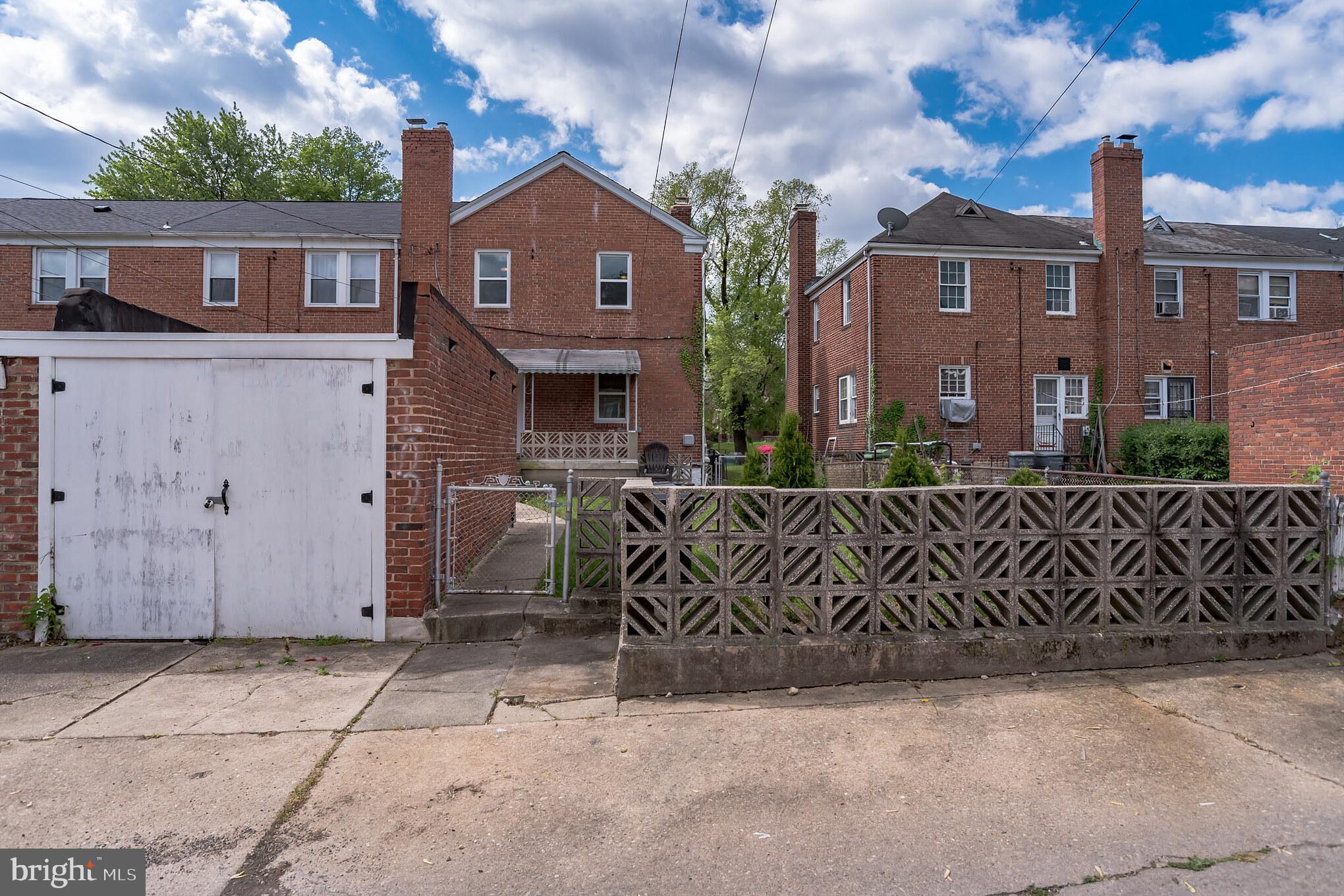 1520 Kingsway Road Baltimore, MD 21218 - Photo 27 of 28 Garage