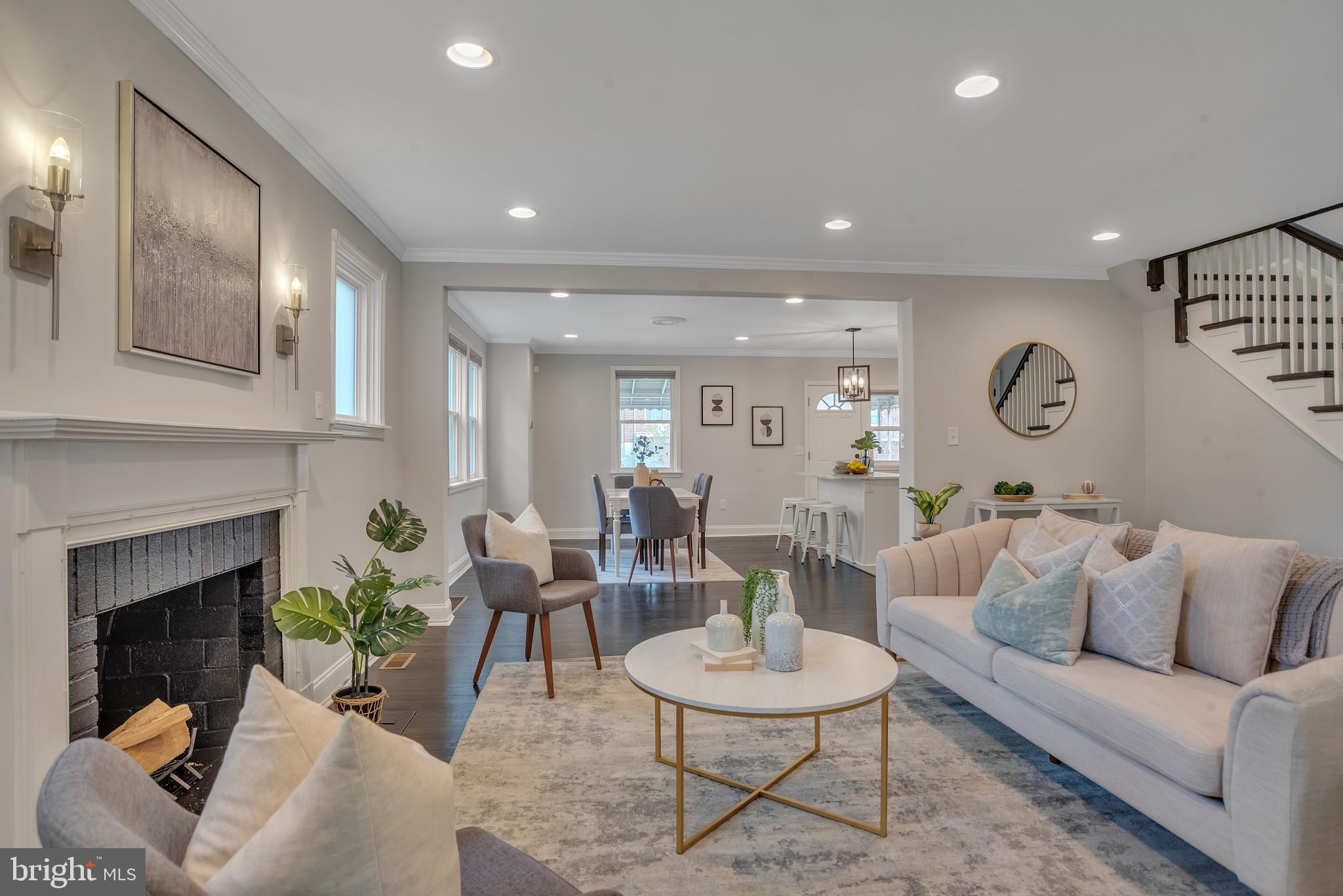 1520 Kingsway Road Baltimore, MD 21218 - Photo 5 of 28 Open Concept Living at it's Finest!