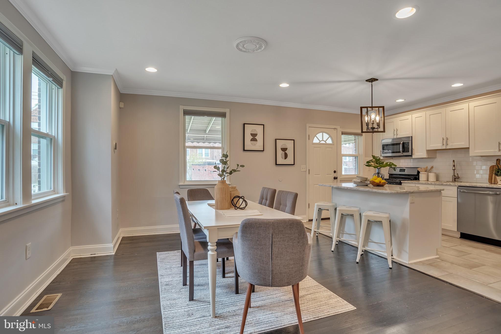 1520 Kingsway Road Baltimore, MD 21218 - Photo 7 of 28 Huge Dinig Room