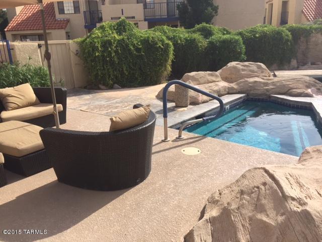 1200 East River Road, Unit J118 Tucson, AZ 85718 - Photo 19 of 21