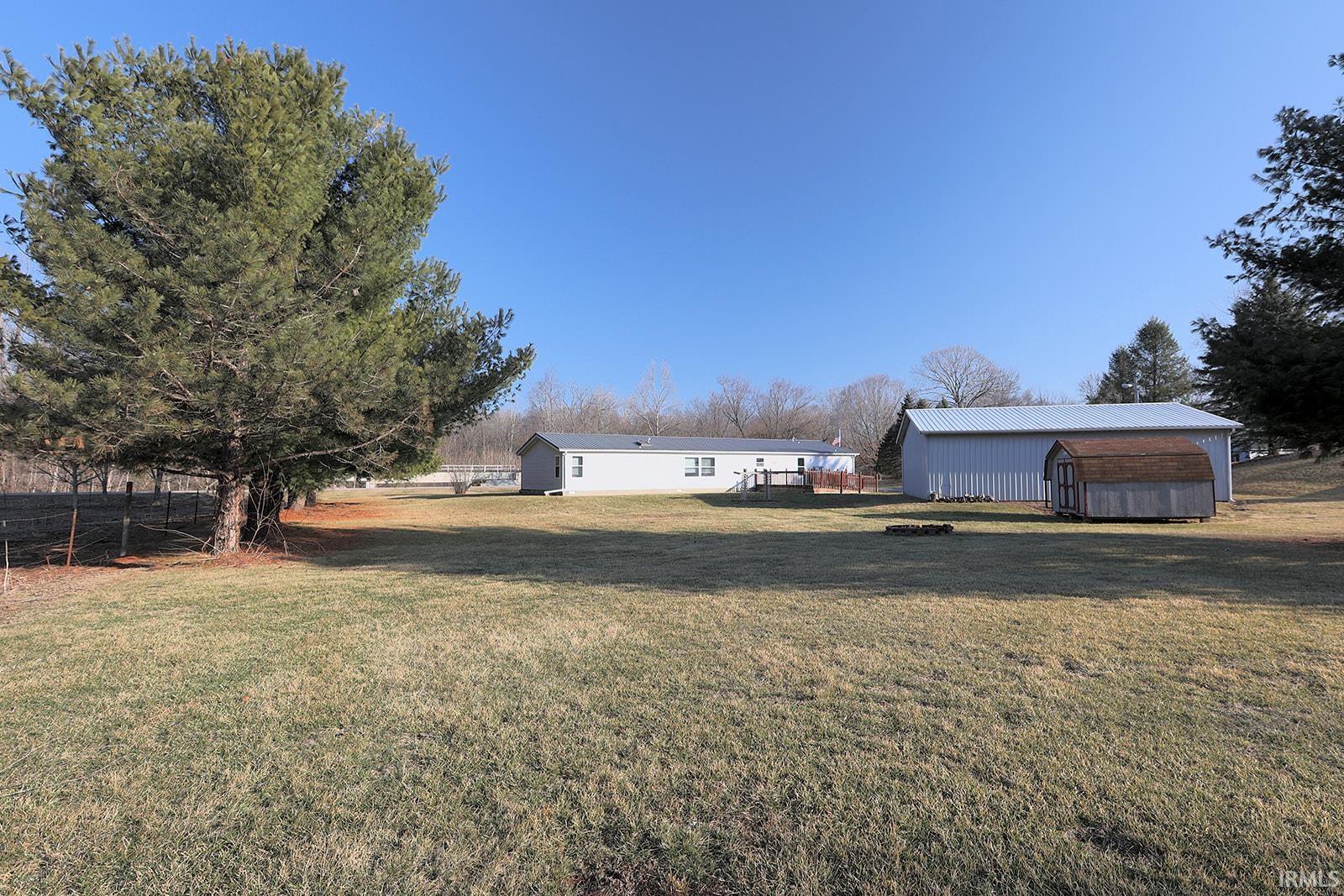 519 West McKeever Road Andrews, IN 46702 - Photo 15 of 33 Gallery Image 15