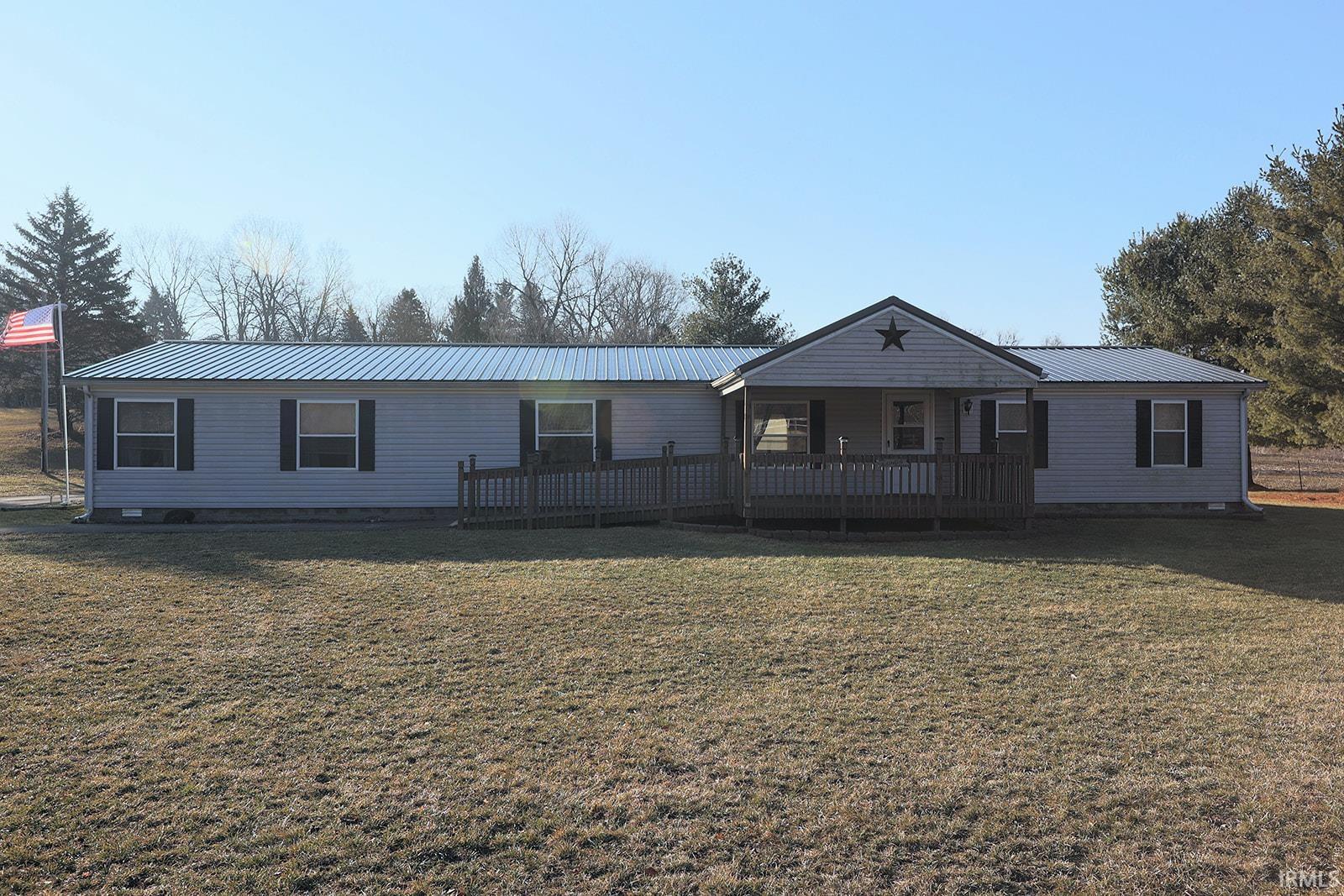 519 West McKeever Road Andrews, IN 46702 - Photo 2 of 33 Gallery Image 2