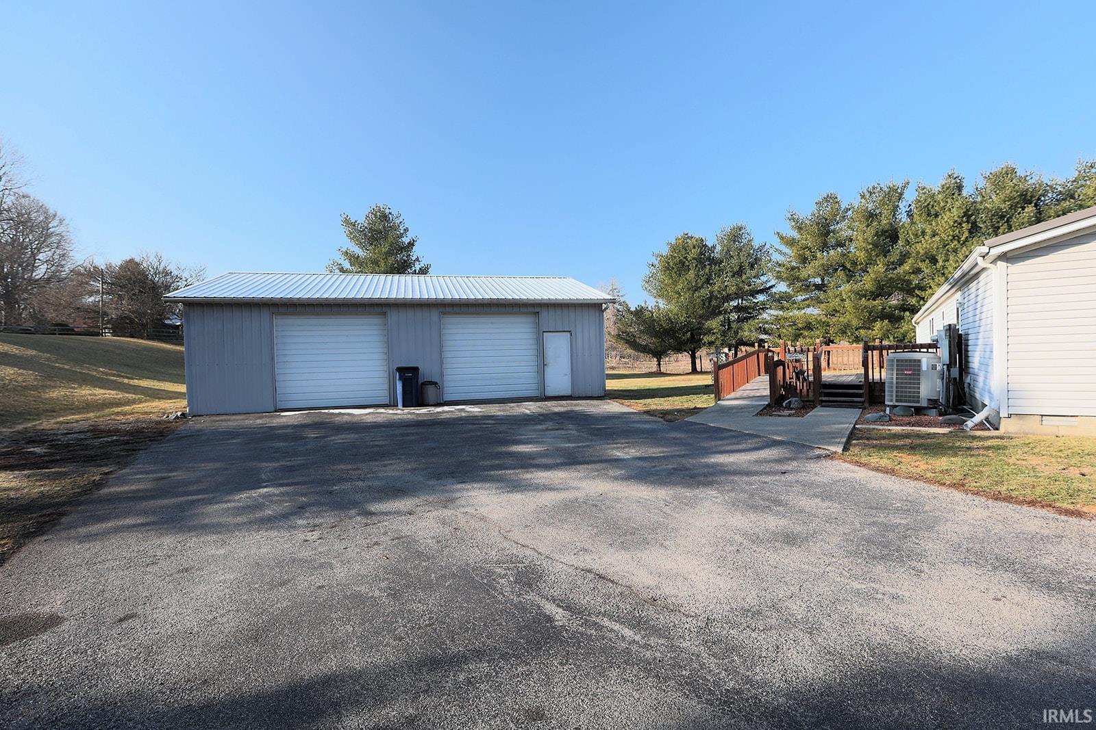 519 West McKeever Road Andrews, IN 46702 - Photo 10 of 33 Gallery Image 10