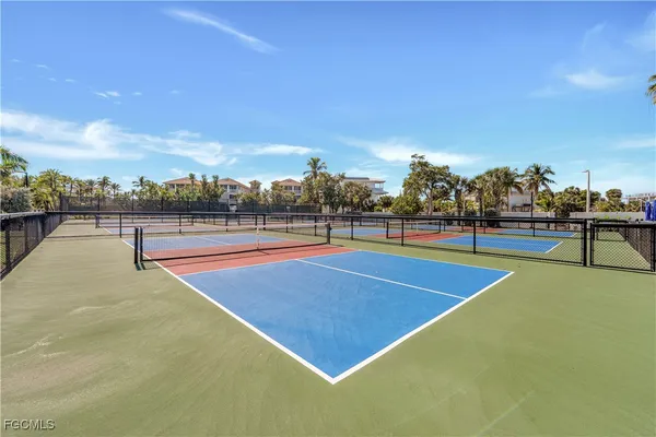 a view of a tennis court