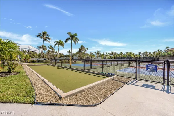 $625,000 | 4753 Estero Boulevard, Unit 102, Fort Myers Beach, FL 33931