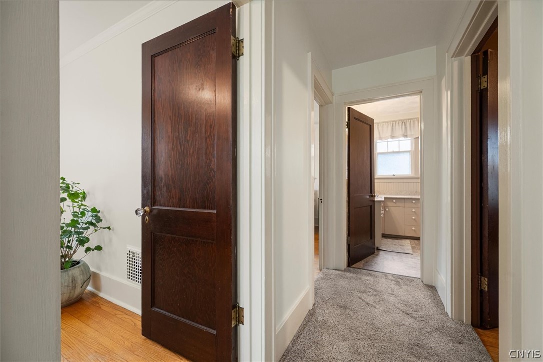 523 Broad Street Oneida, NY 13421 - Photo 16 of 50