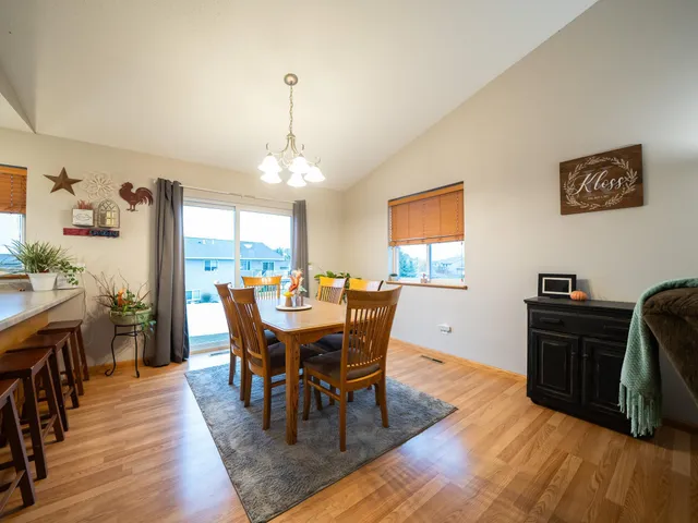 $309,999 | 504 Southwest 11th Avenue, Rice, MN 56367