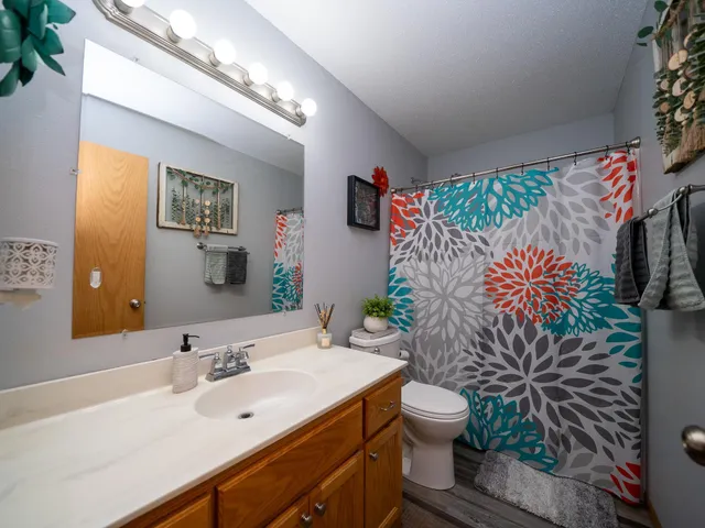 $309,999 | 504 Southwest 11th Avenue, Rice, MN 56367