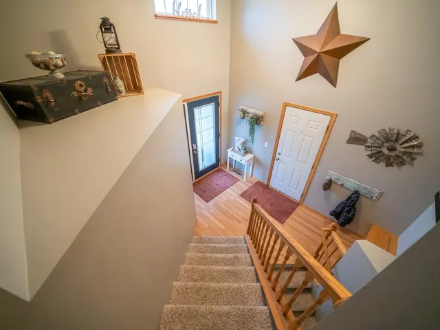 $309,999 | 504 Southwest 11th Avenue, Rice, MN 56367