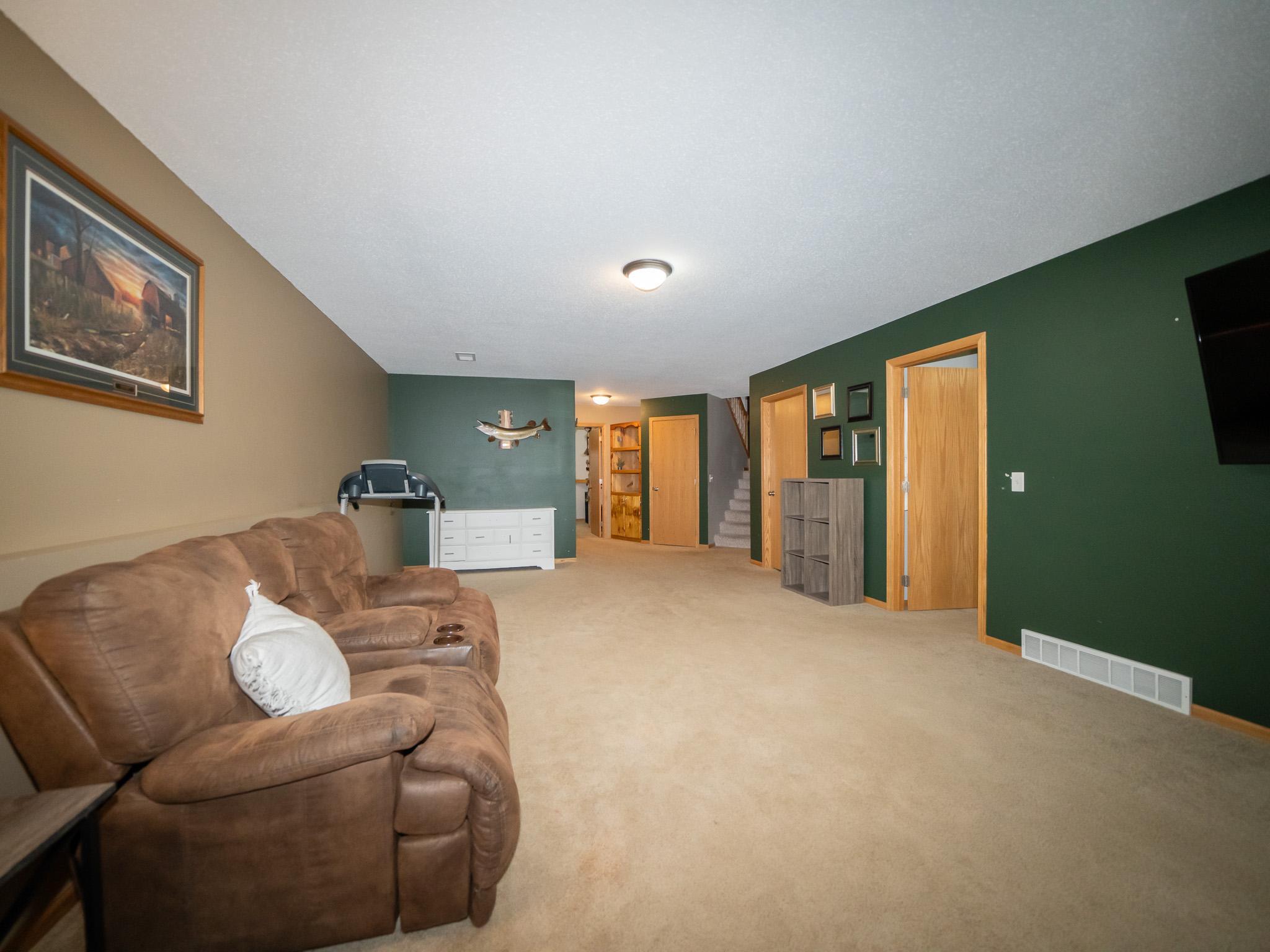 504 Southwest 11th Avenue Rice, MN 56367 - Photo 28 of 35