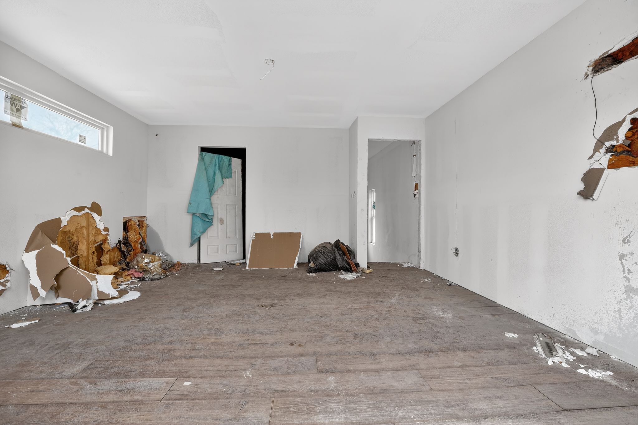 11223 Tom Sassman Road Austin, TX 78747 - Photo 34 of 40 View of empty room