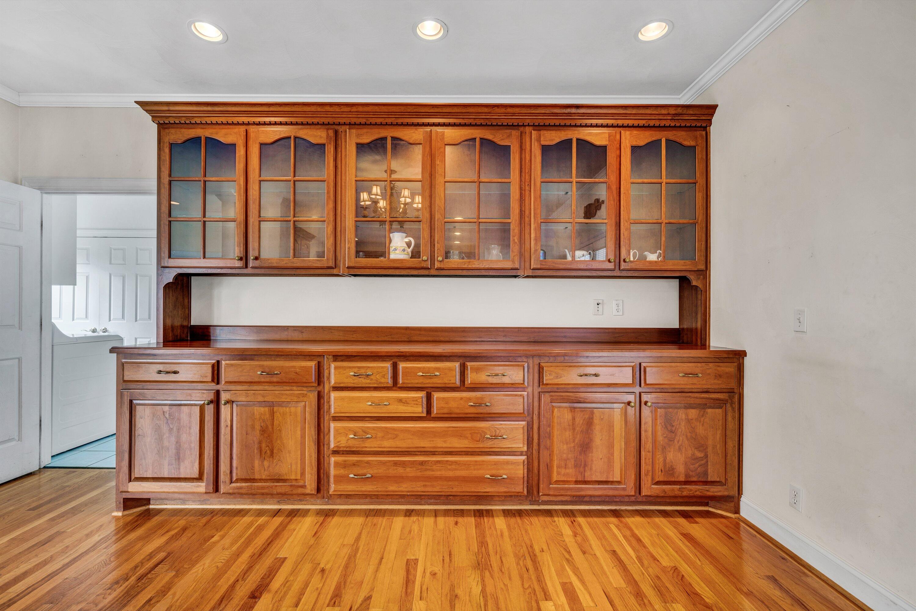 922 West Wind Road Fincastle, VA 24090 - Photo 10 of 85 10 Dining Area 2