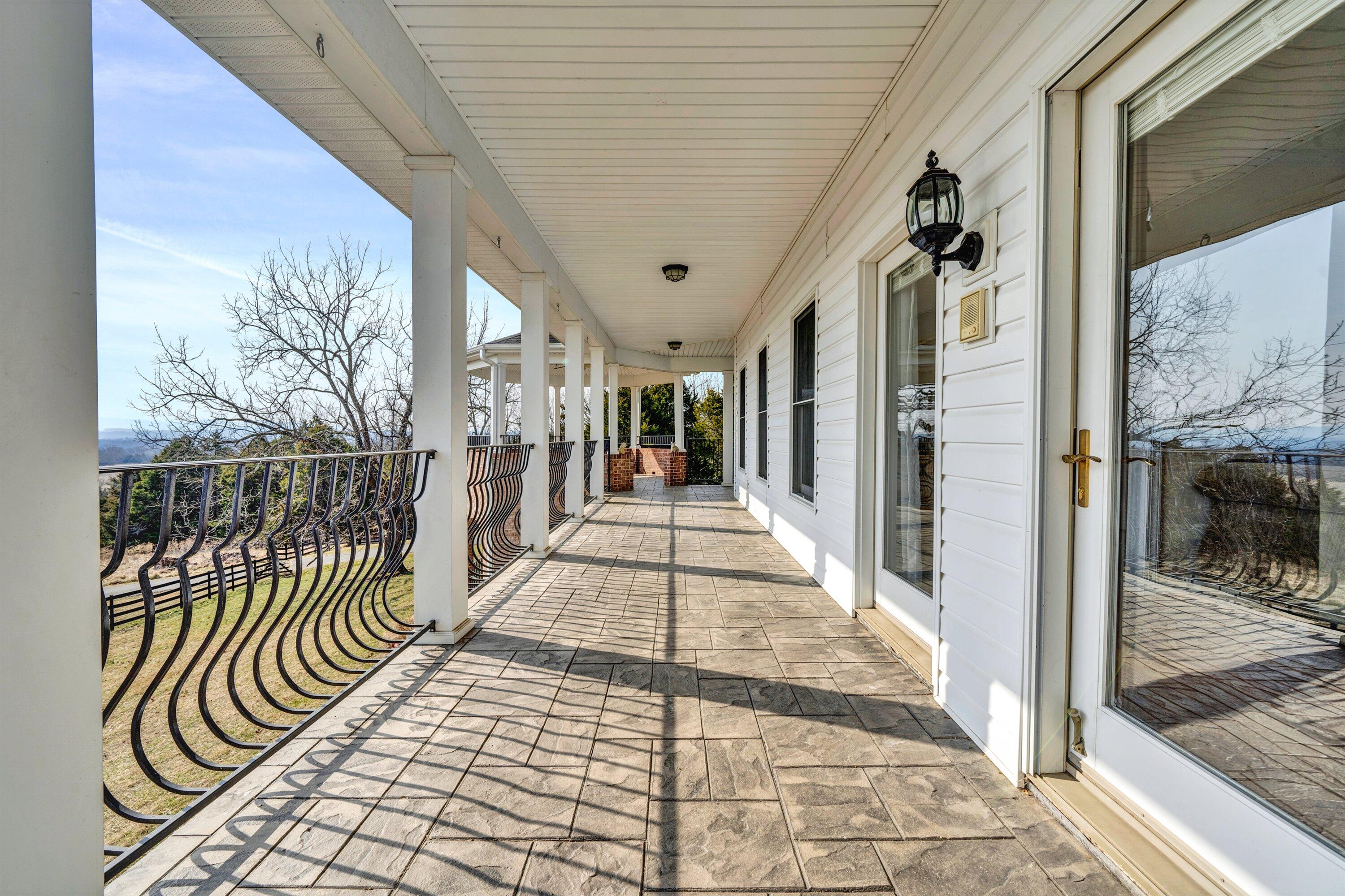 922 West Wind Road Fincastle, VA 24090 - Photo 29 of 85 29-Lower Porch 3
