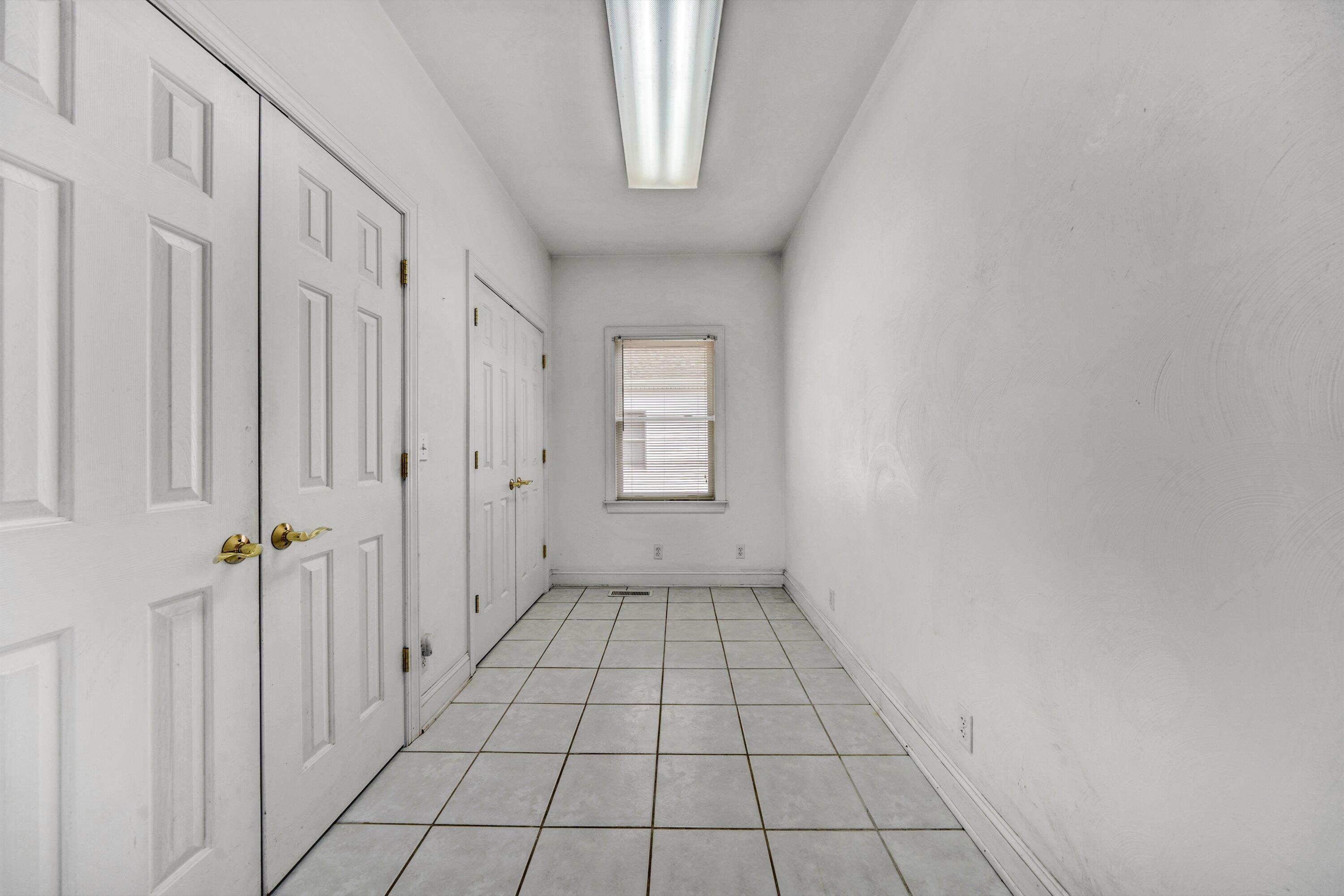 922 West Wind Road Fincastle, VA 24090 - Photo 54 of 85 54-Washroom 1