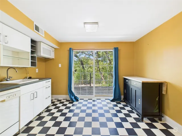 $825,000 | 451 High Gabriel East, Leander, TX 78641