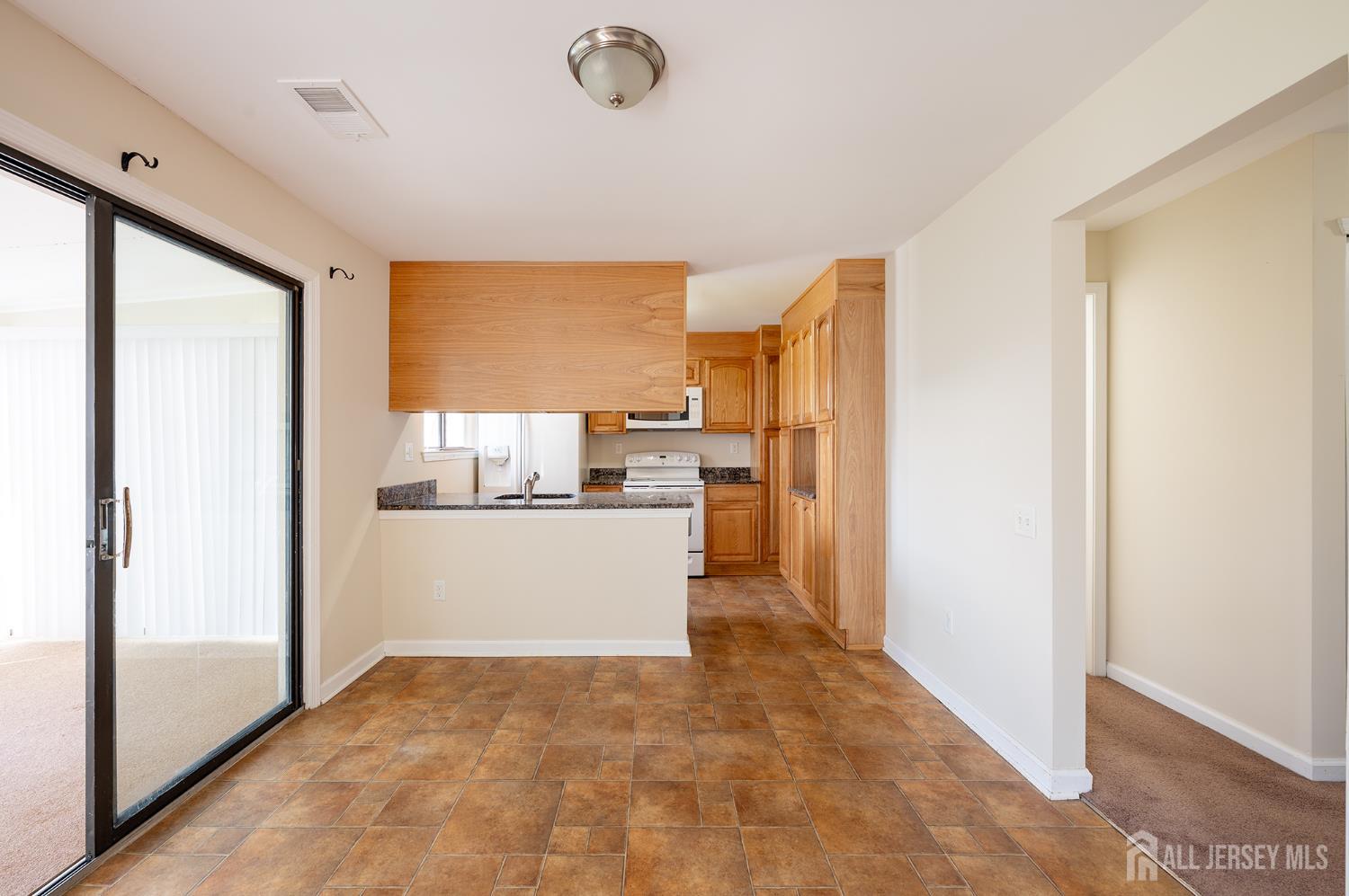 253 B Belmar Road Monroe Township, NJ 08831 - Photo 8 of 21