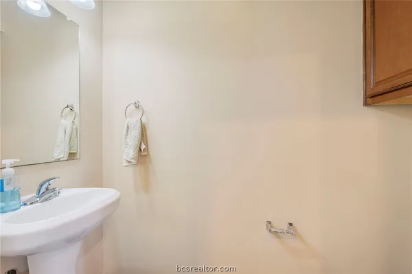 $334,500 | 1198 Jones-Butler Road, Unit 1002, College Station, TX 77840