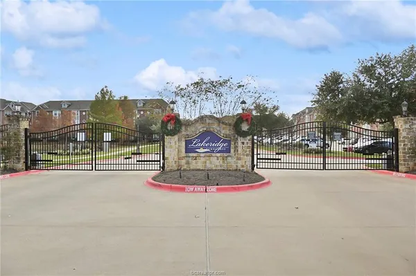 $334,500 | 1198 Jones-Butler Road, Unit 1002, College Station, TX 77840
