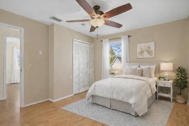 $260,000 | 527 Indiana Avenue, Aurora, IN 47001