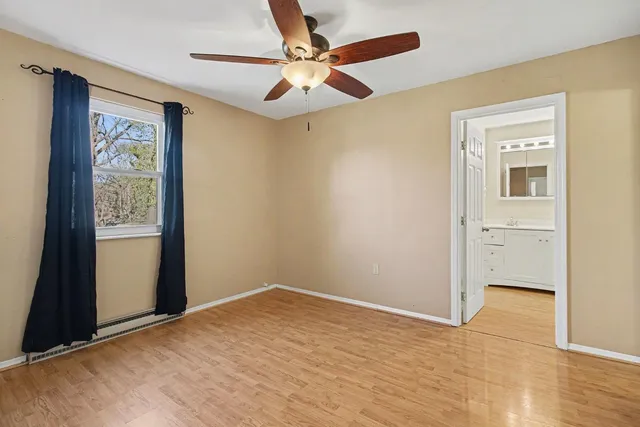 $260,000 | 527 Indiana Avenue, Aurora, IN 47001