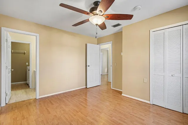 $260,000 | 527 Indiana Avenue, Aurora, IN 47001