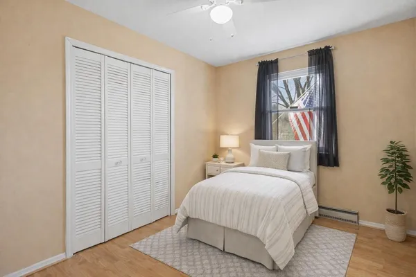 $250,000 | 527 Indiana Avenue, Aurora, IN 47001