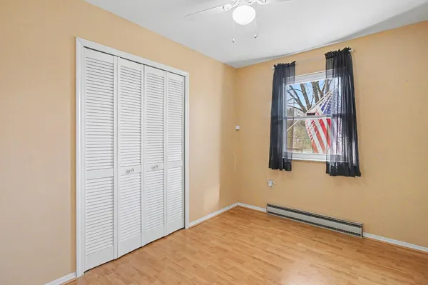 $250,000 | 527 Indiana Avenue, Aurora, IN 47001