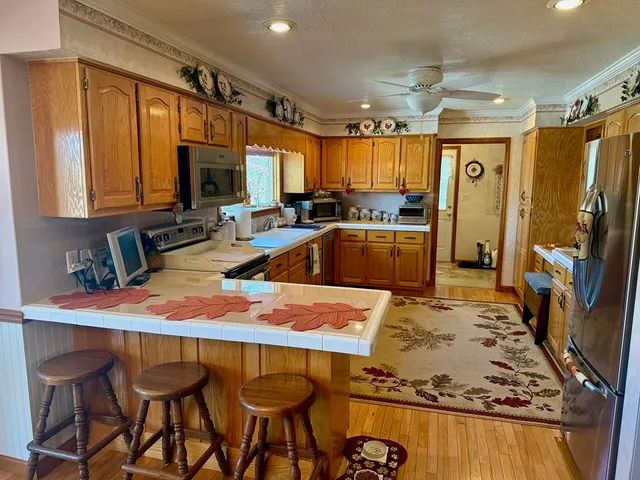 a view of a entryway with workspace and bedroom