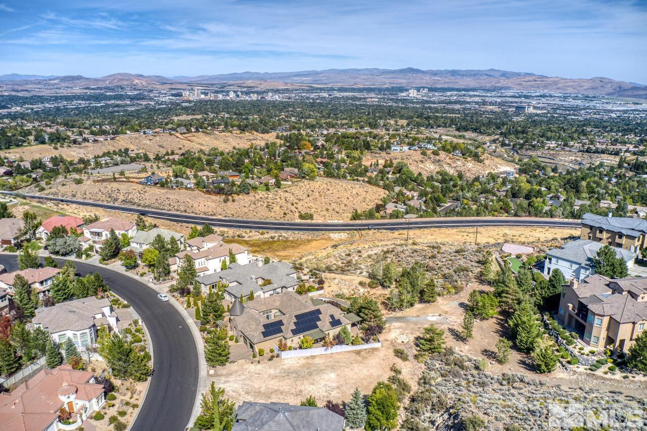 4830 Aberfeldy Road Reno, NV 89519 - Photo 9 of 27 Photo 9