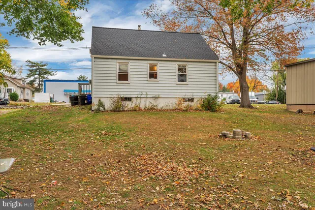 $250,000 | 54 West Browning Road, Bellmawr, NJ 08031